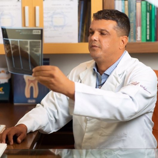 Dr. Stênio Medeiros Queiroz