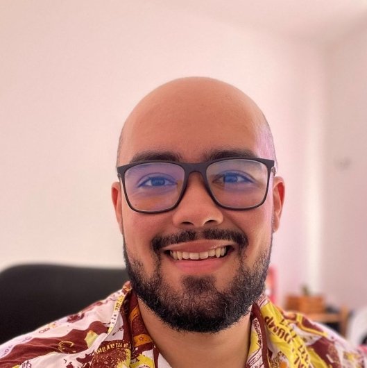 Dr. Marcos Calixto