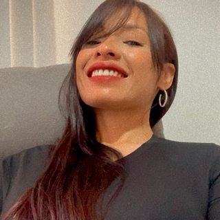 Prof. Cíntia Graça dos Santos