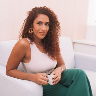 Dra. Aline Valente