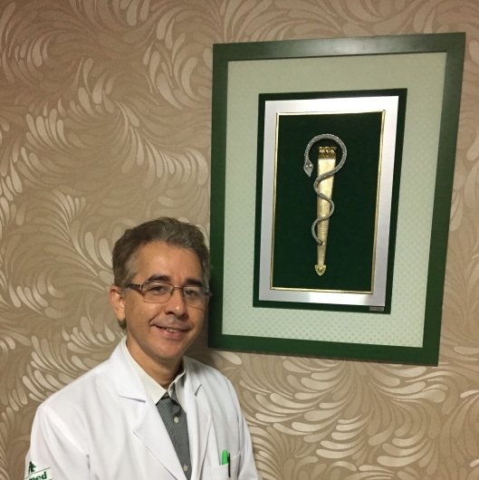Dr. Berlindes Bernaldo Queiroz Maia