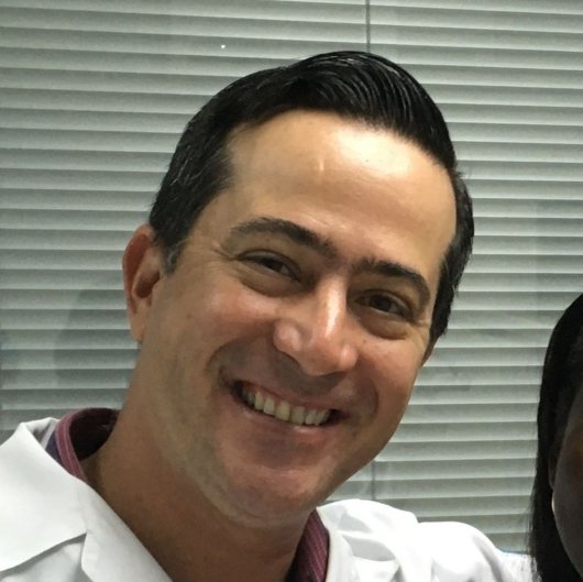 Dr. Rodrigo Ernesto Cruz Gonzalez
