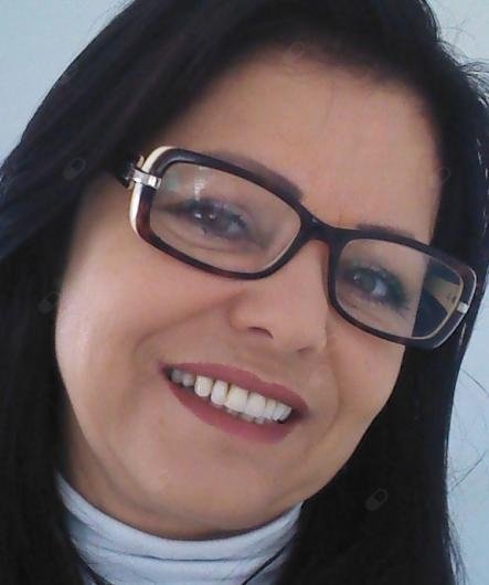 Ana Lucélia Simoes