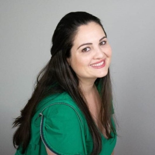 Claudia De Mello Krzsynski