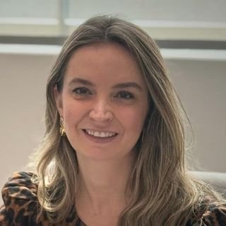 Dra. Nathalie Nastri Castro