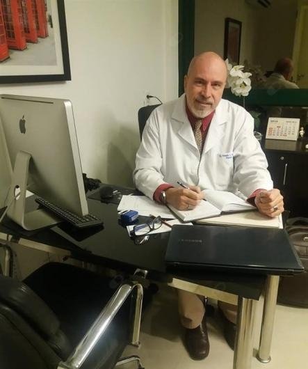 Dr. Fernando Antonio Bernardes