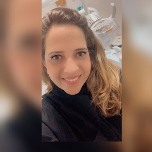 Dra. Camila Sá Teles Cordeiro
