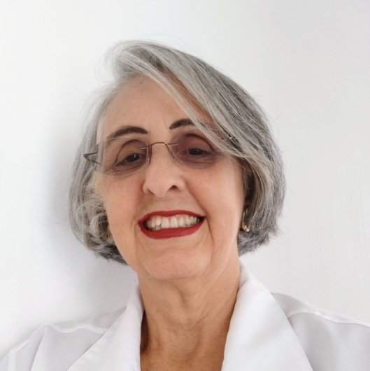 Dra. Lucia da Gama Passos