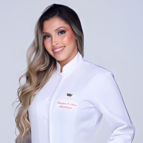 Dra. Karolyne Oliveira