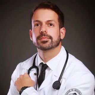 Dr. Arthur Lennon Rubião