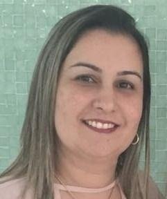 Dra. Fernanda Christina Carvalho