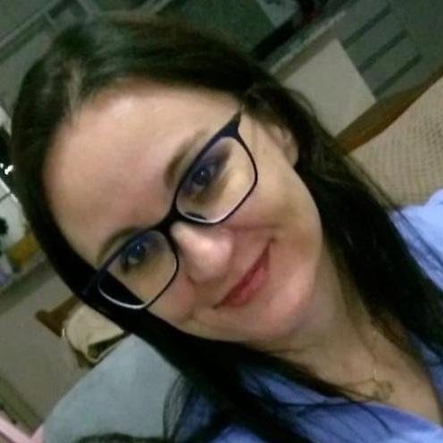 Dra. Márcia Helena Laufer