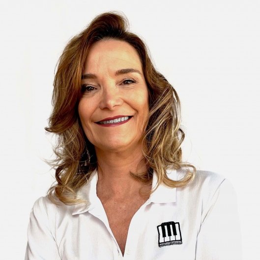 Simone Presotti Tibúrcio