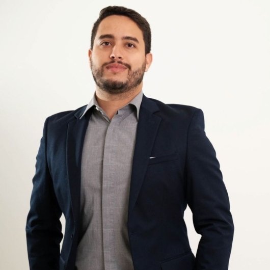 Dr. Isaac Tortelote dos Santos