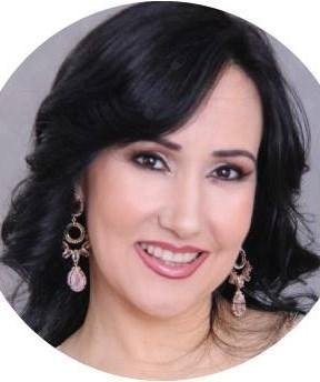 Dra. Claudia Starling