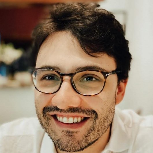 Dr. Joao Arthur Brunhara Alves Barbosa