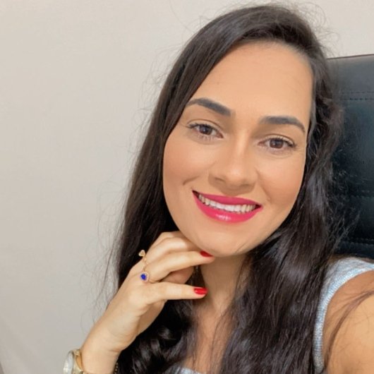 Dra. Georgia Lima Gordiano