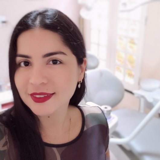 Dra. Yvelise Naiff Ribeiro