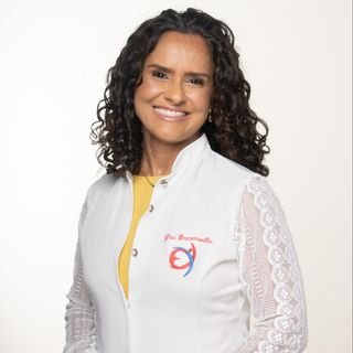 Dra. Emmanuella Nunes da Costa