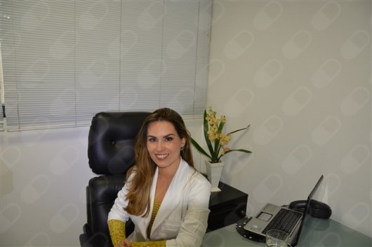 Dra. Simone do Valle