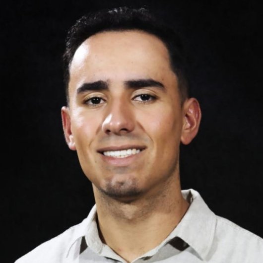 Dr. Matheus Anier Costa