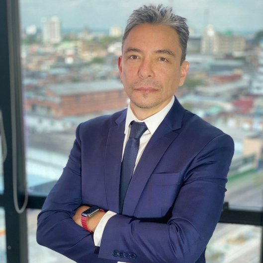 Dr. Jaime Arnez