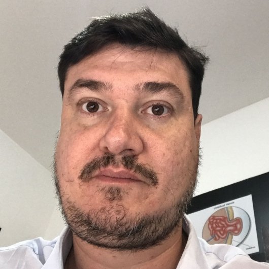 Dr. Luiz Bot