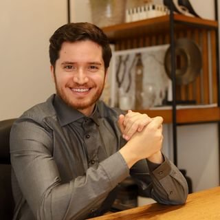 Dr. Gustavo Henrique Garcia Almeida Passos