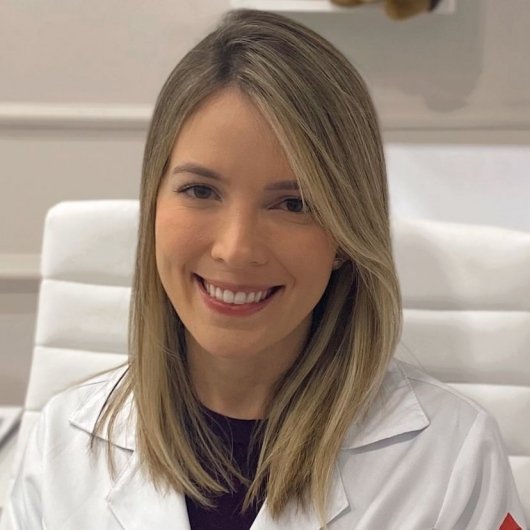 Dra. Thalita Brito Dantas