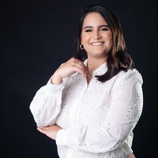 Dra. Amanda Moreira Soares Goncalves