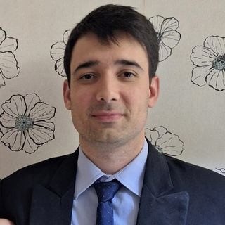 Dr. Dênis Schiavon