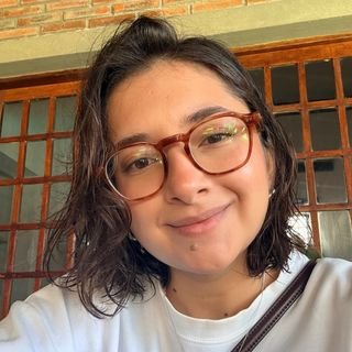Ana Caroline Almeida Carneiro
