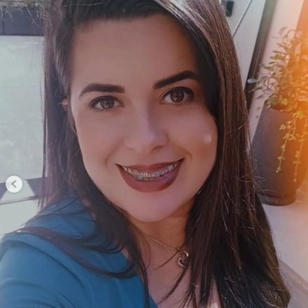 Dra. Claudia Nunes Barbosa
