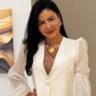 Dra. Lais Vazante