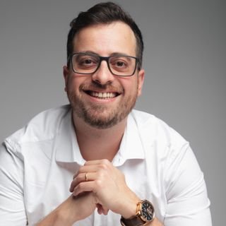 Dr. Felipe Reis de Abreu Schmitt