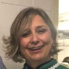 Dra. Simone Holzer