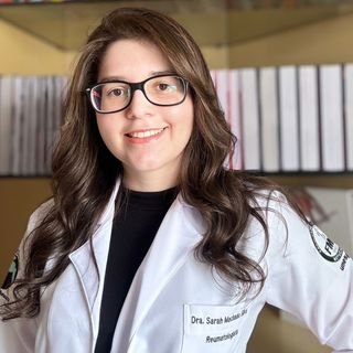 Dra. Sarah Rebecca Machado Silva