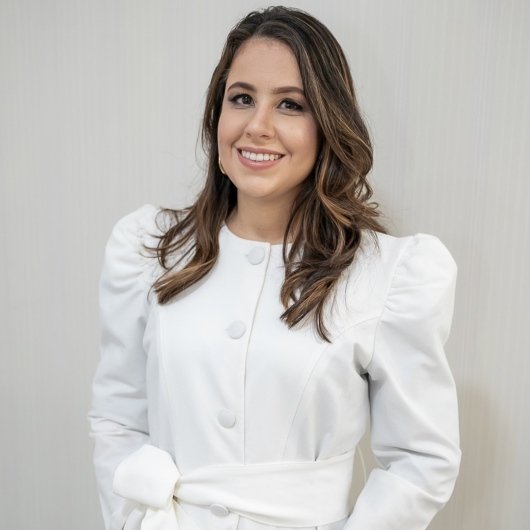 Dra. Amanda Canario Andrade Azevedo