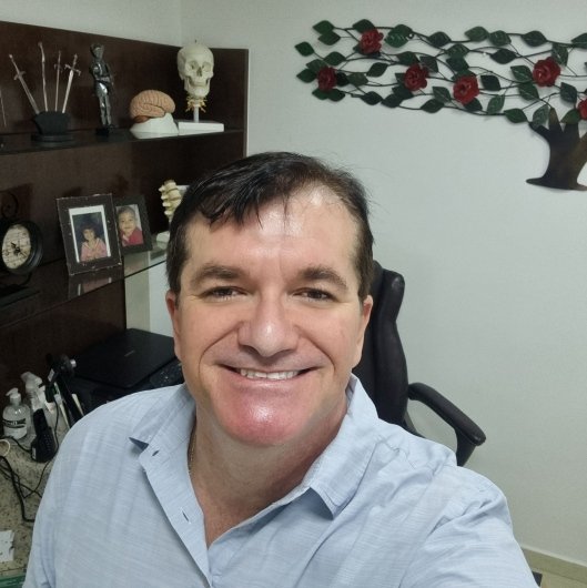 Dr. Lauro Desiderio Jesuino Junior