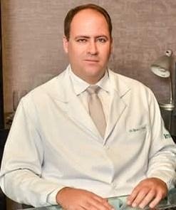 Dr. Renato Oliveira Hanna