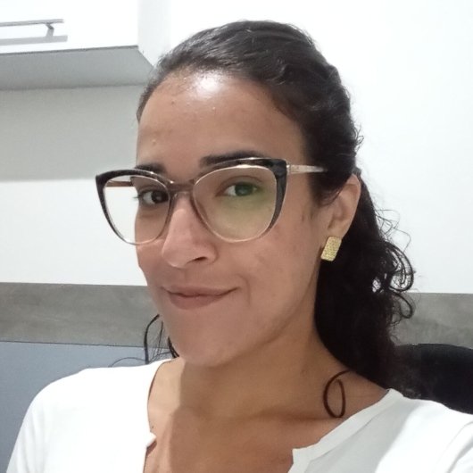 Giovana Moreira