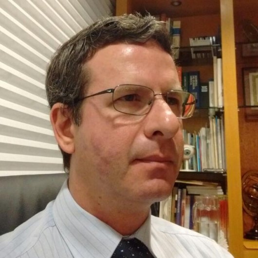 Dr. Ricardo Giacometti Machado