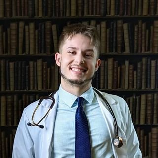 Dr. Guilherme Socoowski Hernandes Götz Das Neves