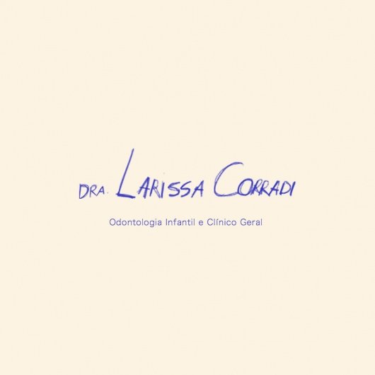Dra. Larissa Corradi