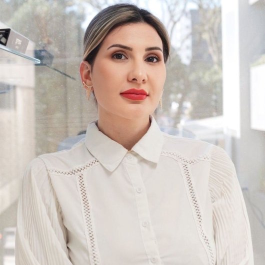 Dra. Debora Marta Barbosa