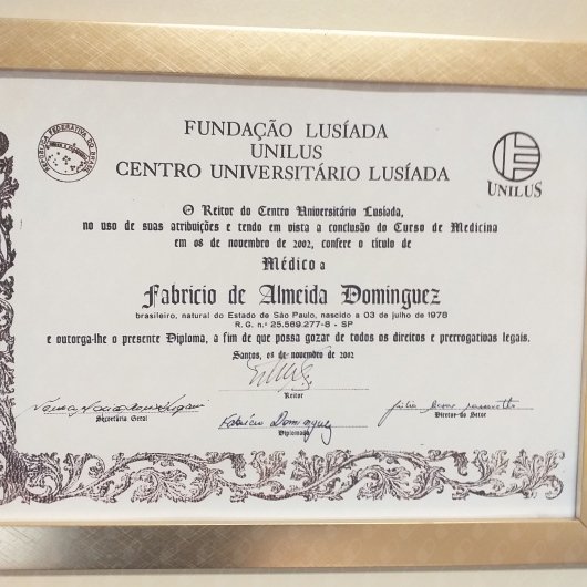 Dr. Fabricio de Almeida Dominguez