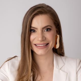 Dra. Bruna Zanette de Aragão
