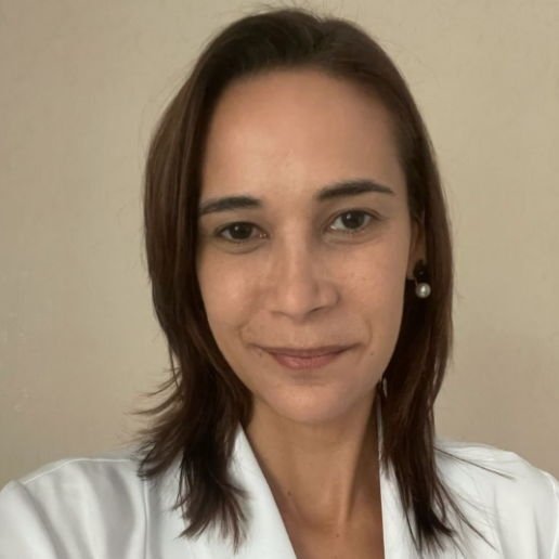 Dra. Renata Vasconcelos Barbosa da Silva