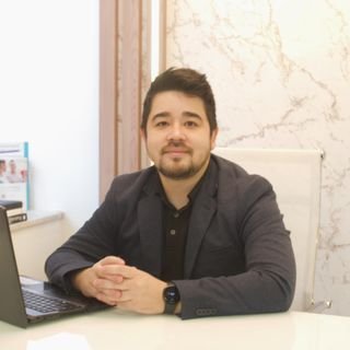 Dr. Ricardo Tachibana