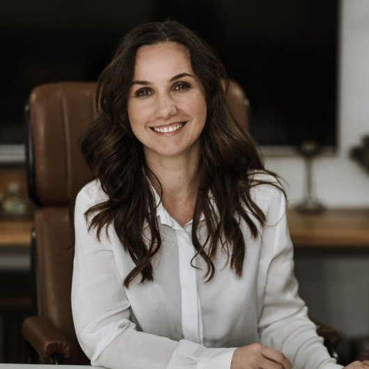 Dra. Alessandra dos Santos Silva